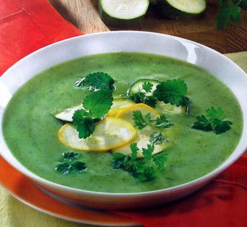 Легкий зеленый овощной крем-суп