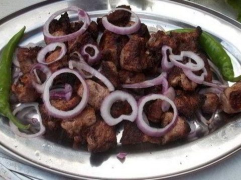 Универсальный рецепт шашлыка из говядины с грибами для духовки и мангала