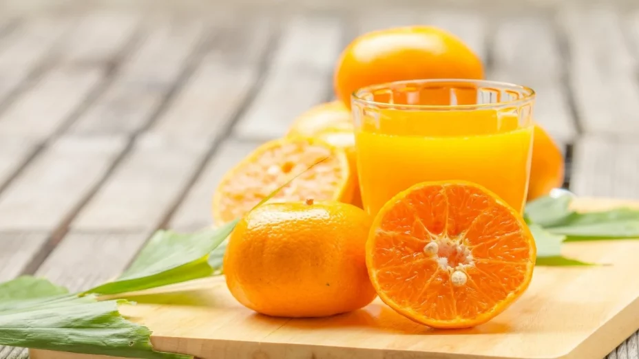 Апельсиновый сок на Новогодние праздники
