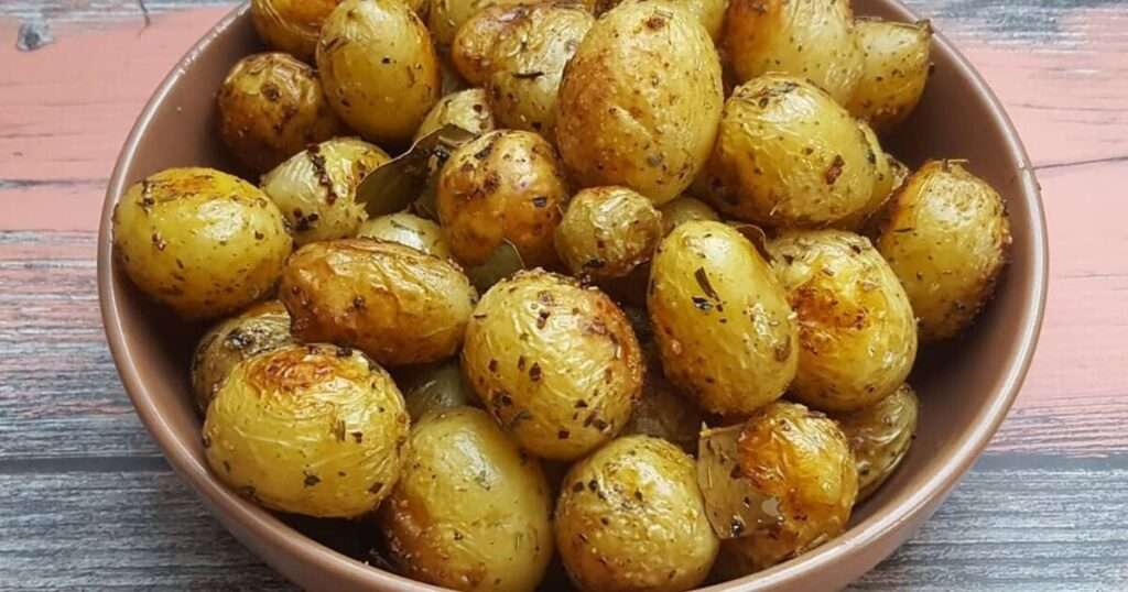 Как приготовить картофель с аппетитной корочкой: простой рецепт
